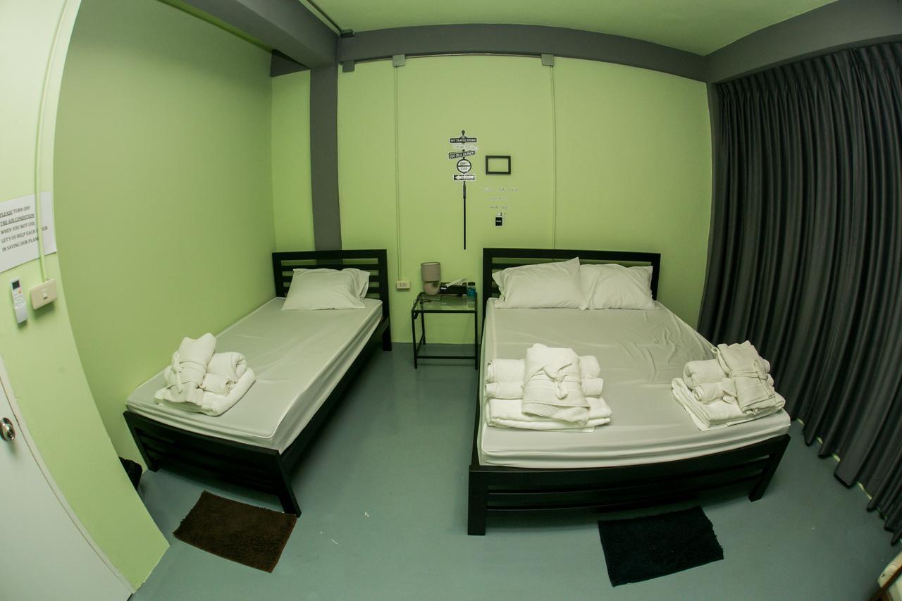 Samsen 8 Hostel Бангкок Экстерьер фото